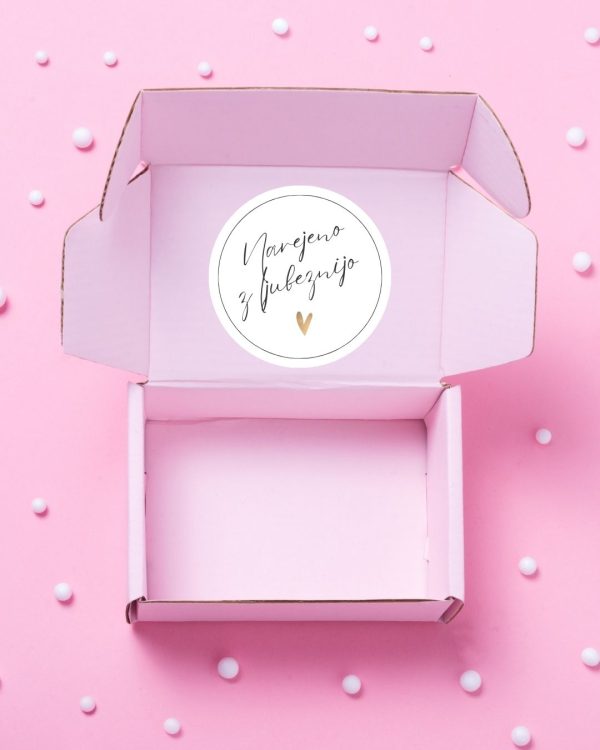 Nalepke Narejeno z ljubeznijo